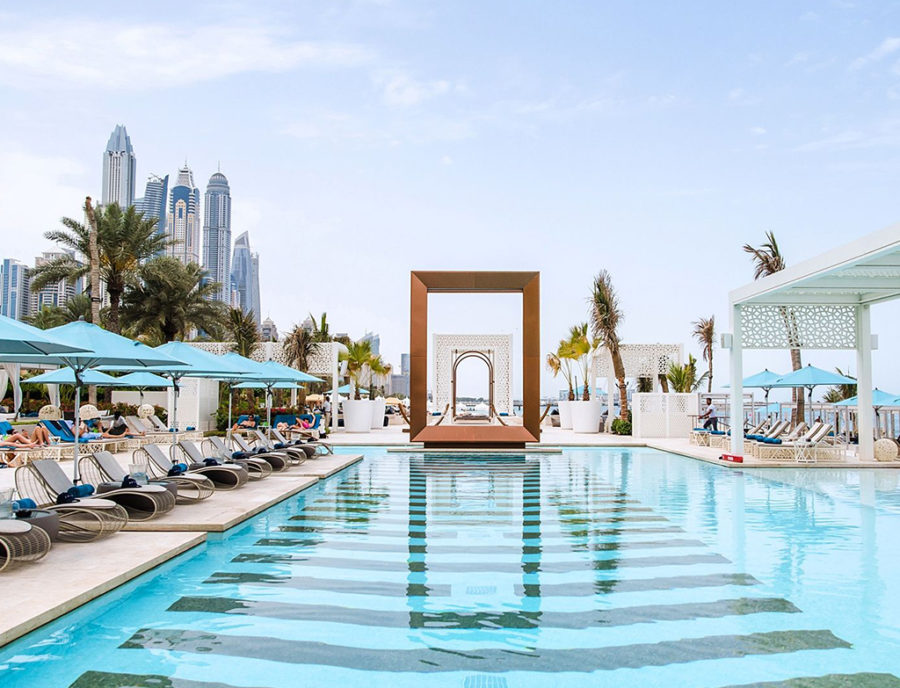 5 MOST STUNNING BEACH CLUBS IN DUBAI